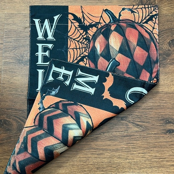 NIP FALL WELCOME FLAG. DOUBLE SIDED BURLAP 🎃 Pumpkins , Spider Web, Bats - Picture 2 of 2